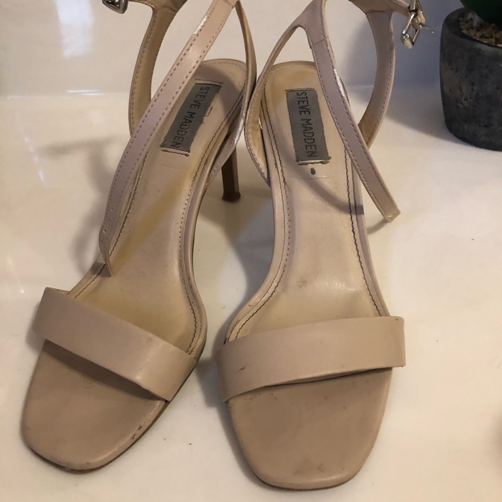 Small heels
